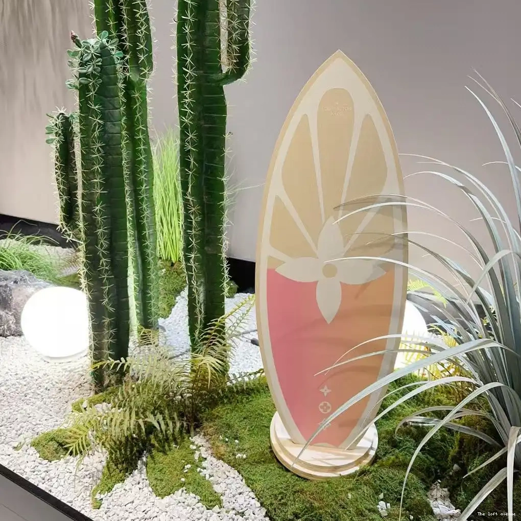 CUSTOM SKIMBOARD LV 0705